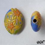 Daffodils - almond bead, Size M