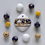 Pendant & matching beads