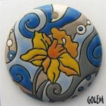 Daffodil - large round pendant, outline