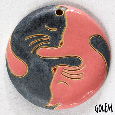 Yin & yang kitties, large round pendant