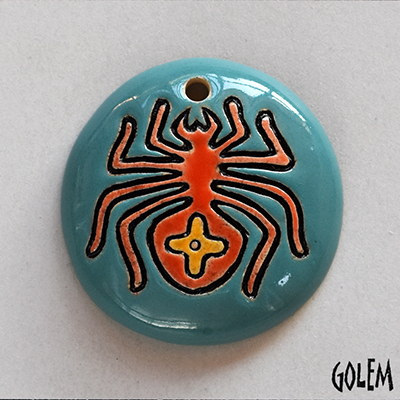 Round pendant, Spider, Bright Blue Sprice & Tango